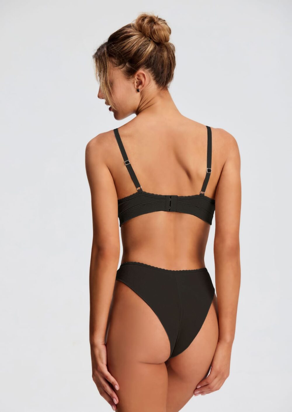 BRIGITTE 2426 CONJUNTO - Imagen 3