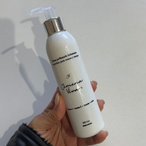 Jimena Viva🩷 Crema Hidratante 200grs