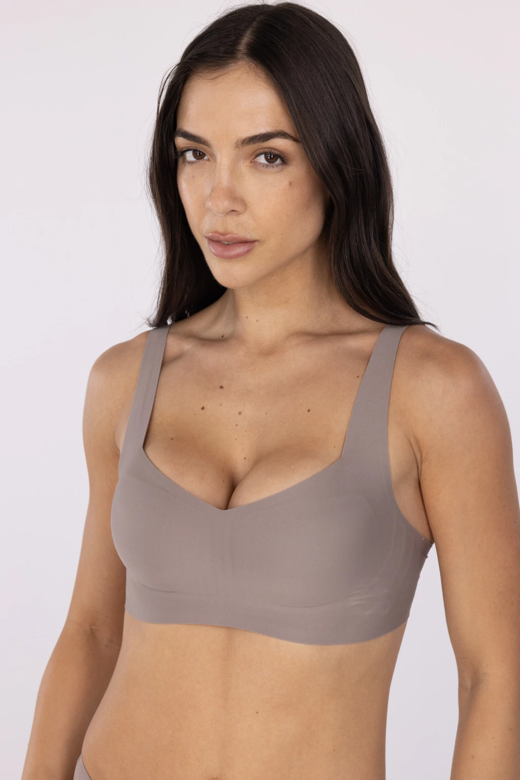ANDRESSA EXCLUSIVE 2100 SOUTIEN SEAMLESS DE MICROFIBRA CON SOFT (hasta el talle 105) - Imagen 5