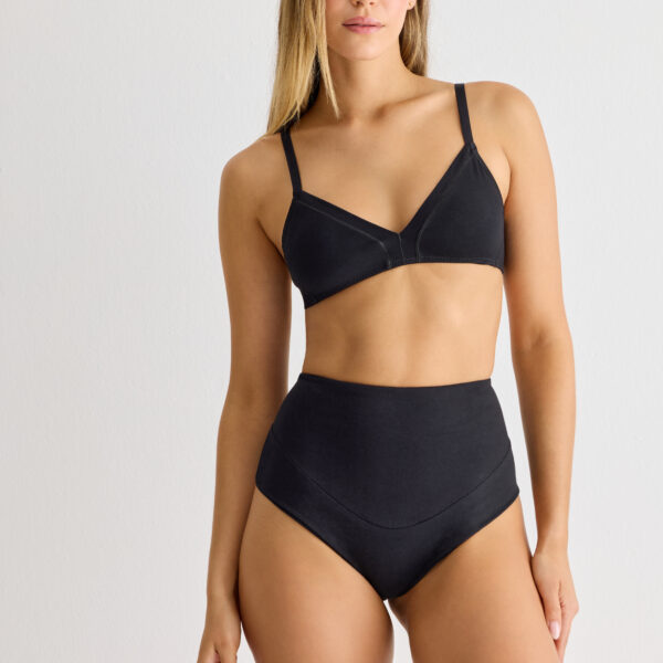 BRIGITTE 4122 BOMBACHA MODELADORA ERGONOMICA TIRO ALTO DE ALGODON Y LYCRA DOBLE