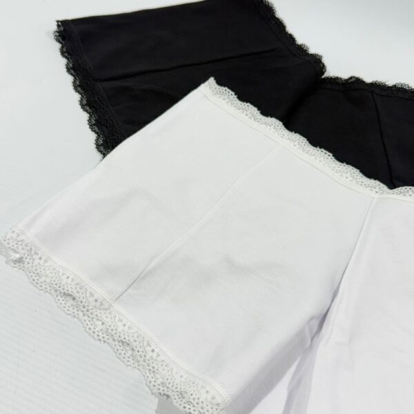 Jimena Viva🩷 - PACK X2 DE MINISHORT DE ALGODON CON PUNTILLA