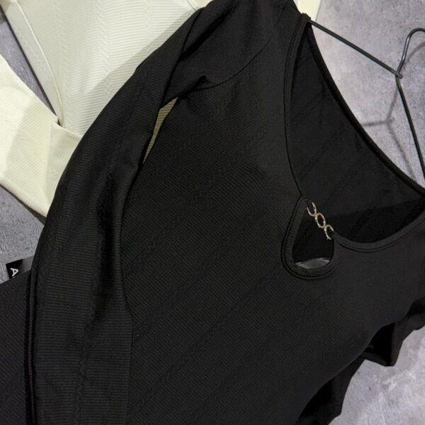 ANDRESSA L5821 BODY MANGA LARGA DE MORLEY CON ACCESORIO